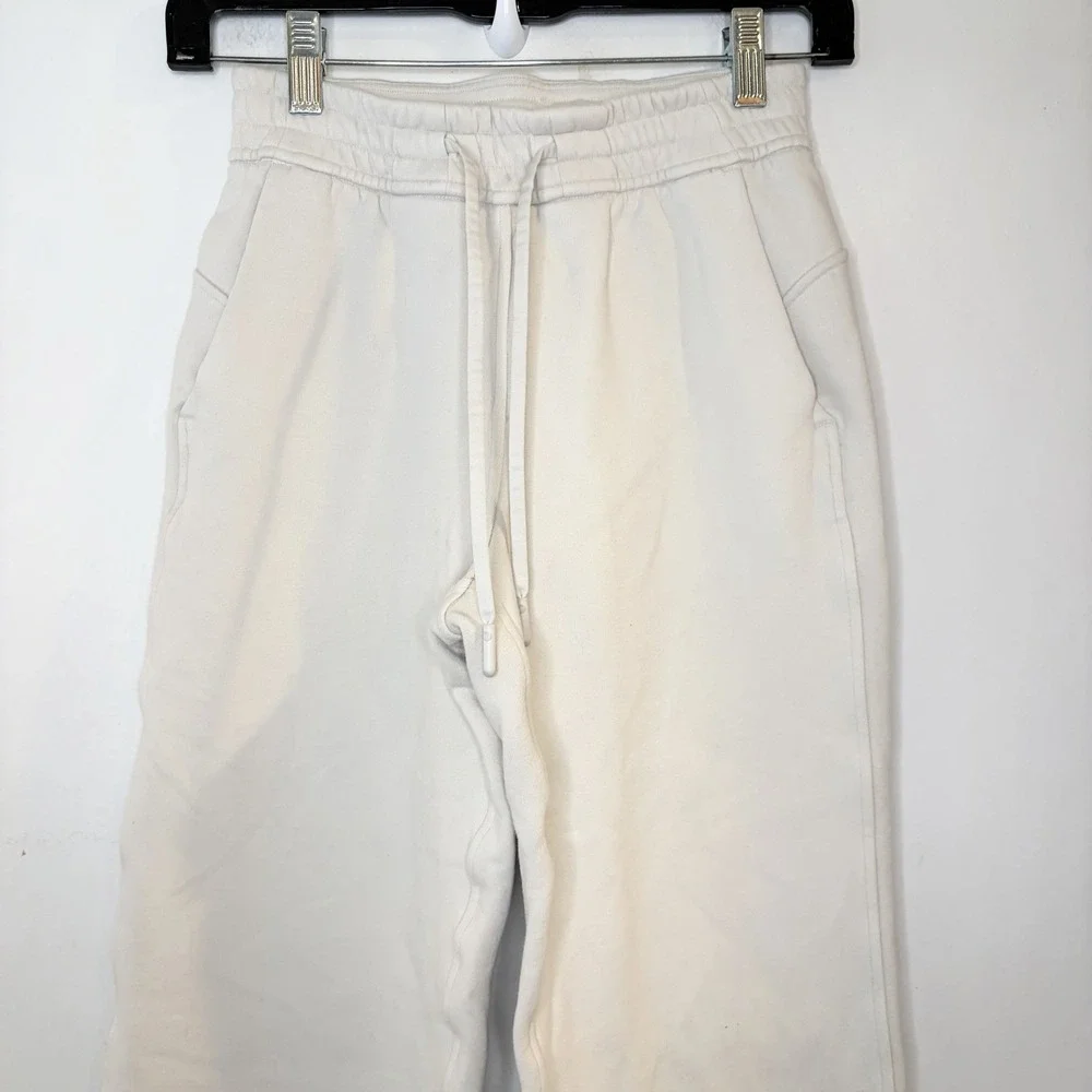 Lululemon Pant Women 0 Off White Loungeful Straight Leg Athleisure Sweatpants
